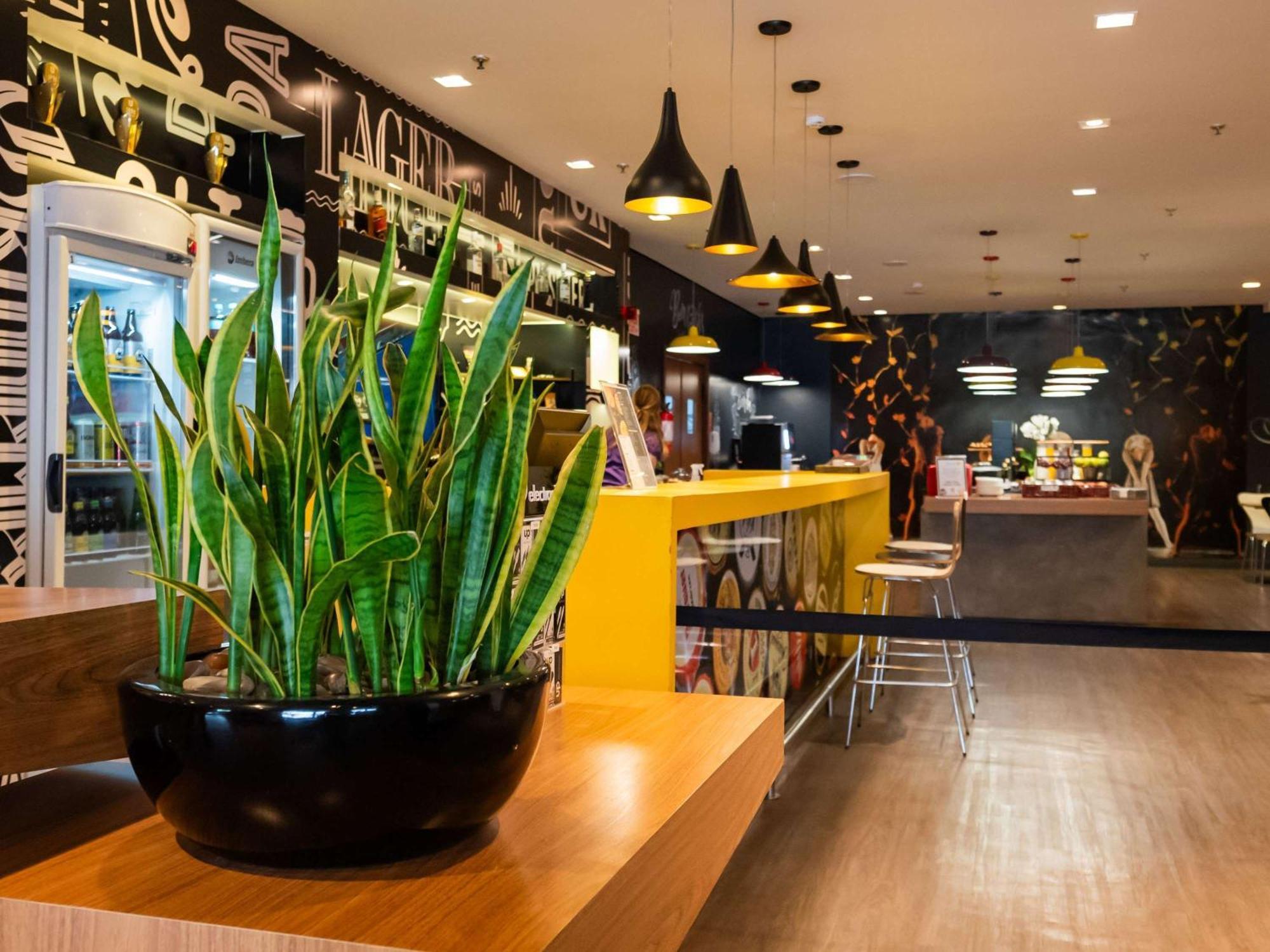 Ibis Joinville Exteriér fotografie