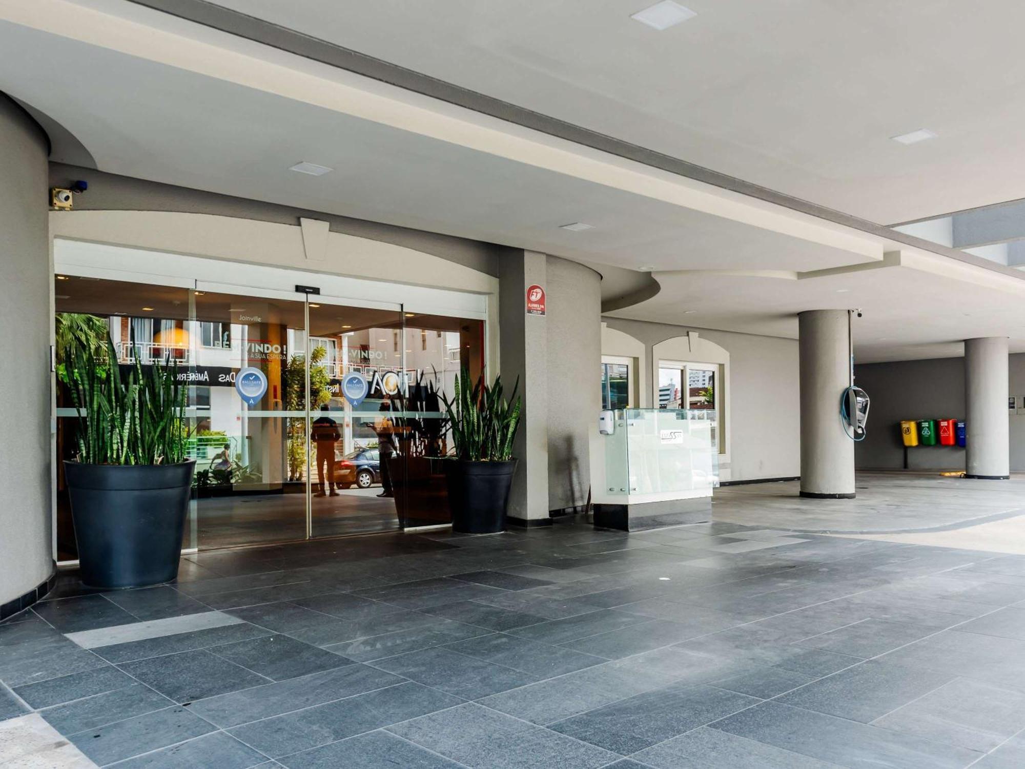 Ibis Joinville Exteriér fotografie