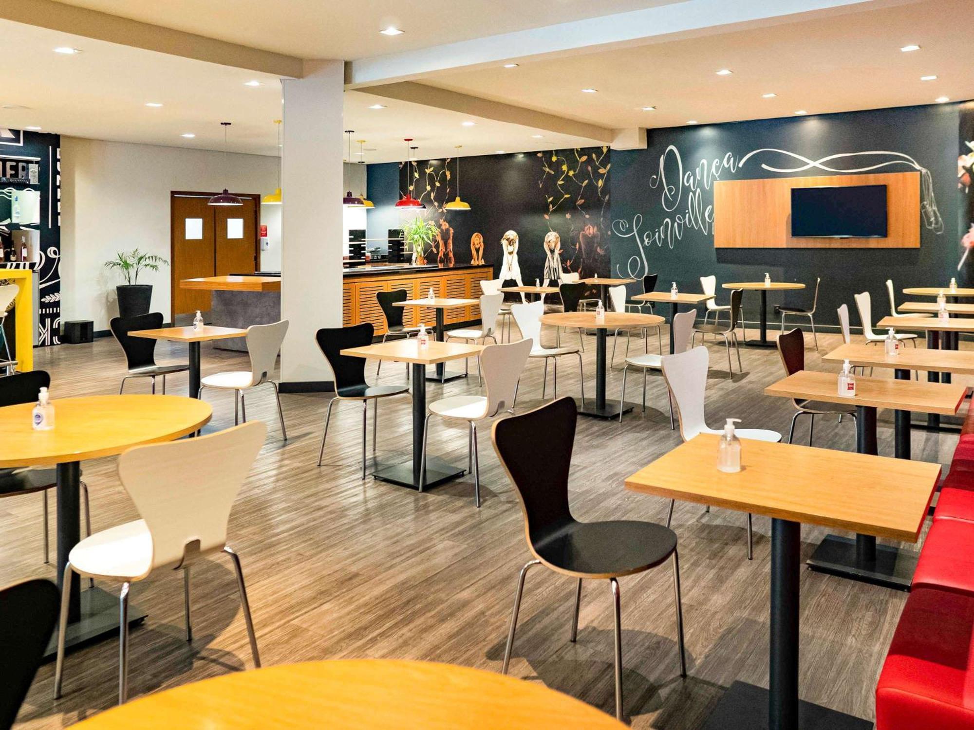 Ibis Joinville Exteriér fotografie