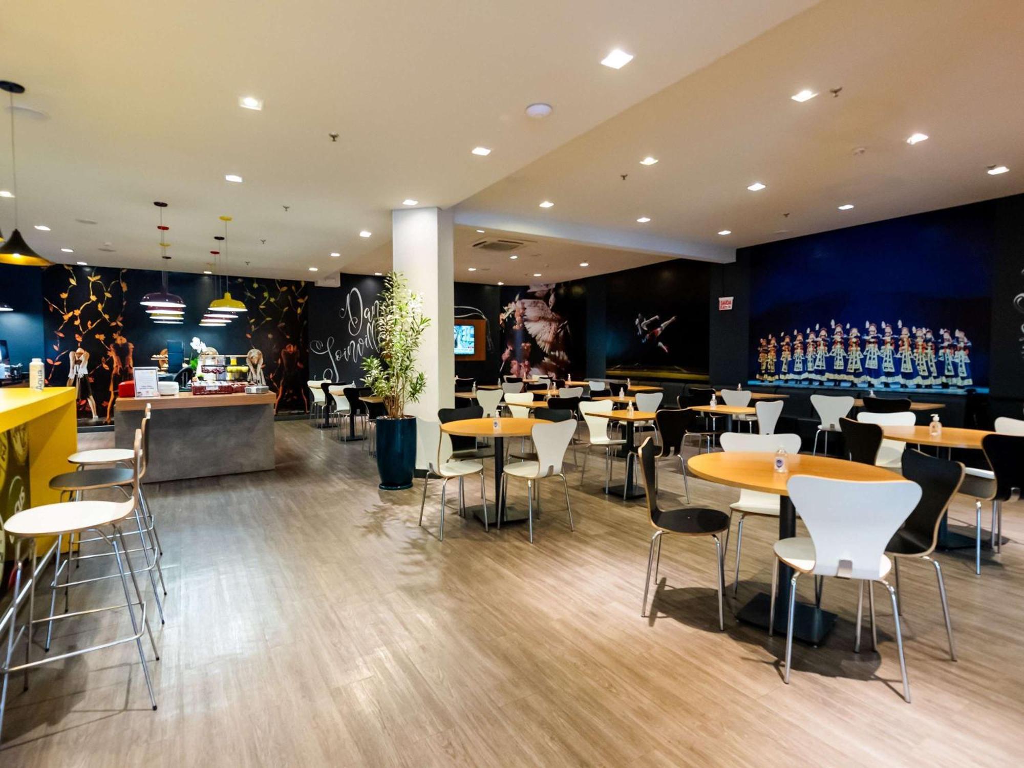 Ibis Joinville Exteriér fotografie